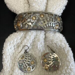 Elegant Silver and Gold Floral Jewelry Set by Brighton